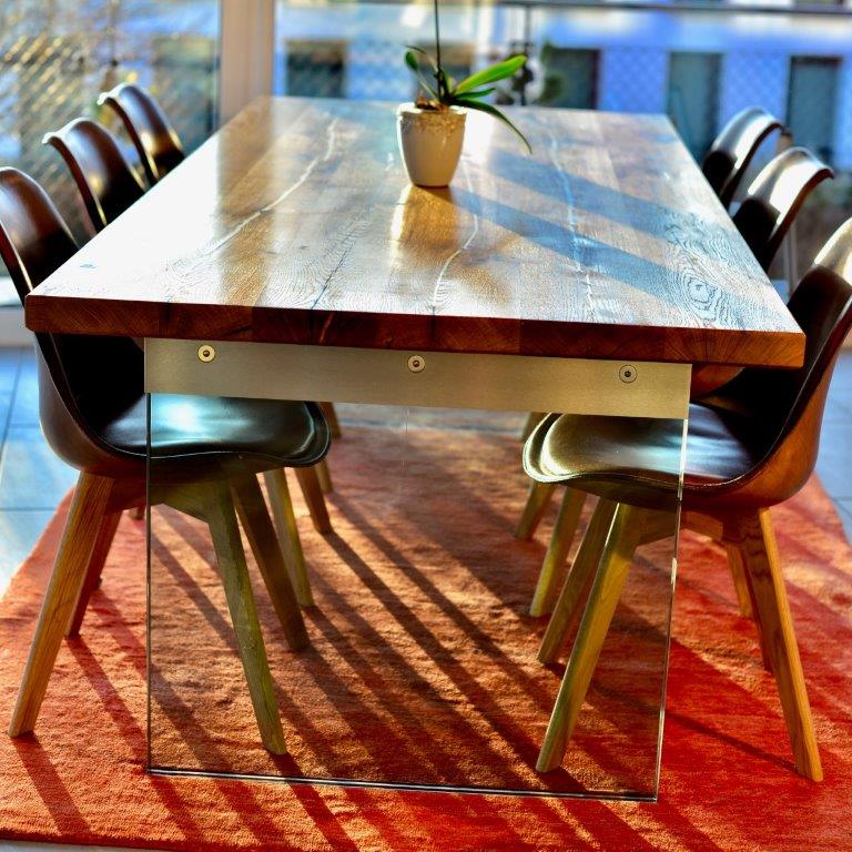 Gamme de mobilier sign&eacute;